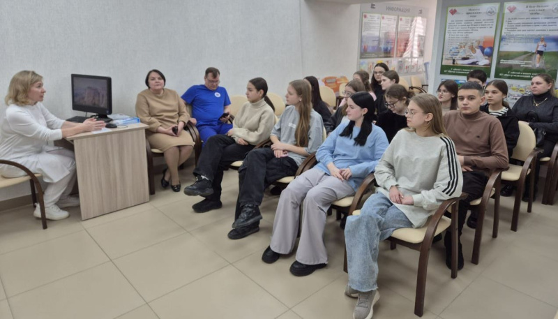 Учащиеся лицея посетили БУ «Нижневартовская городская станция скорой медицинской помощи» 