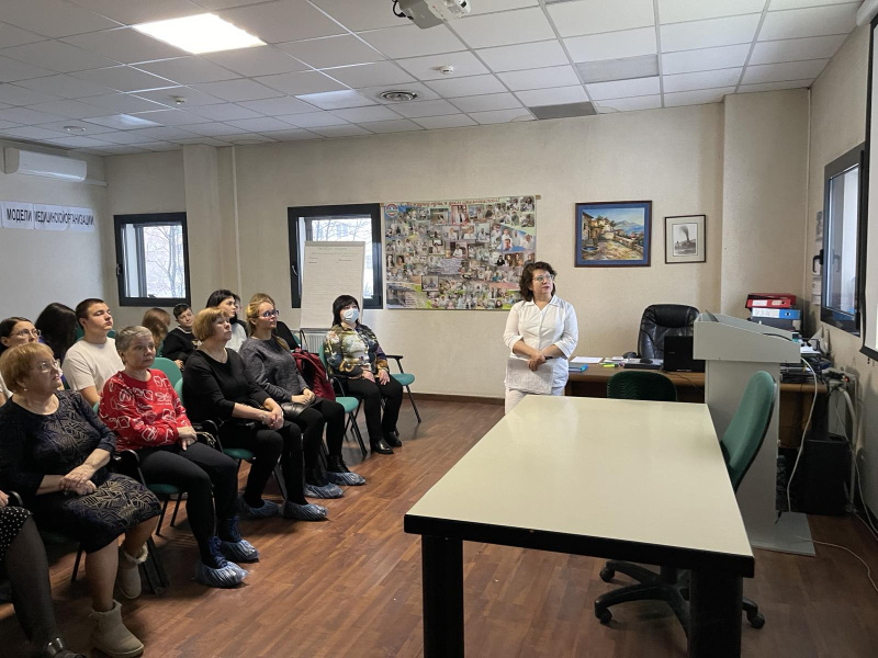 В стоматологической поликлинике прошло мероприятие, посвященное двум значимым событиям февраля