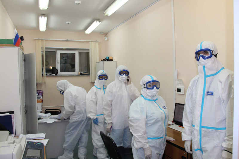 Помощь студентов в борьбе с COVID-19 Помощь студентов в борьбе с COVID-19