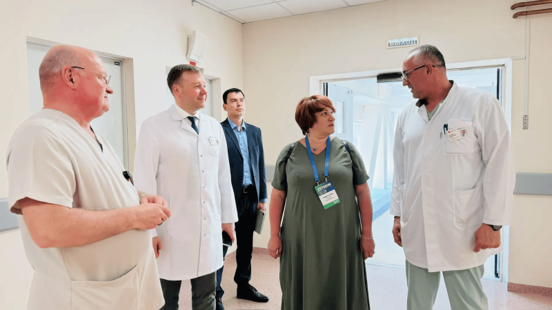 Делегация Ненецкого автономного округа посетила окружную клиническую больницу в Ханты-Мансийске 