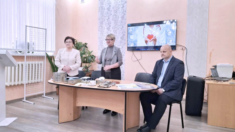 Встреча поколений: ветераны здравоохранения поделились опытом с будущими специалистами