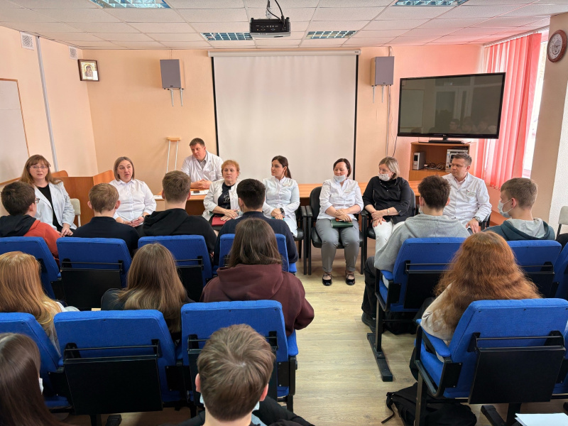 Сегодня медицина ждет только уверенных в своем решении абитуриентов