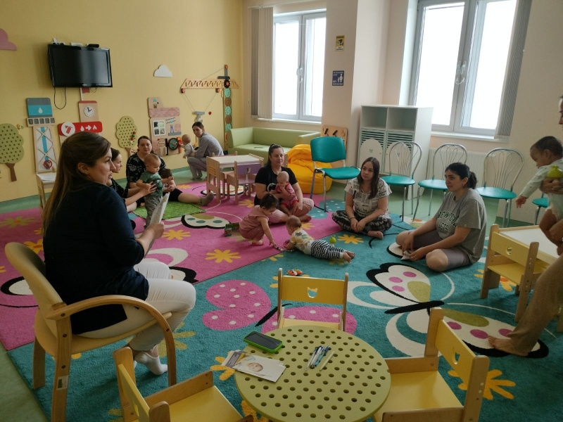 Все о реабилитации недоношенных детей узнали пациентки в рамках проекта «Шаг вперед»
