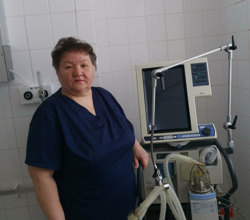 История спасения человека на борту самолёта Сургут - Москва покачевской медицинской сестрой 