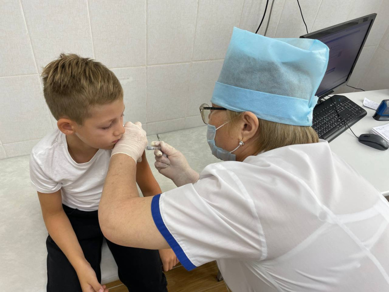 Более 4,5 тысяч няганских детей привиты против гриппа