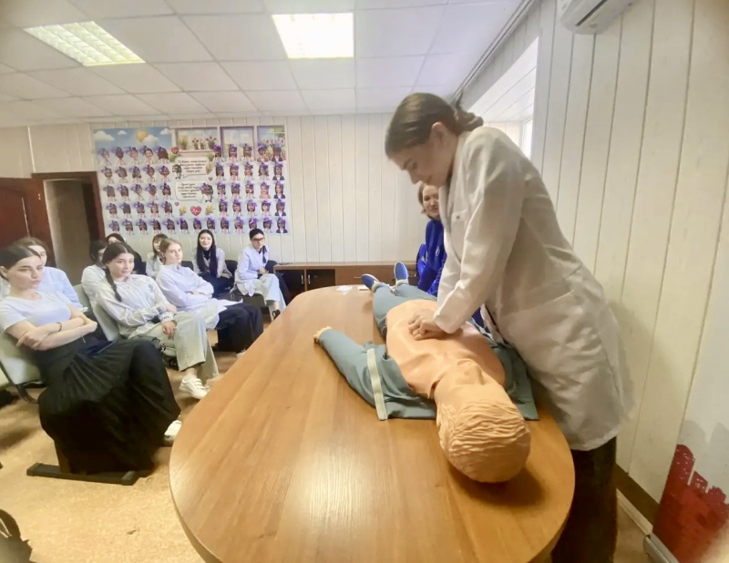 «Три минуты решают всё»: более 260 вартовчан научились спасать жизни в первом квартале этого года