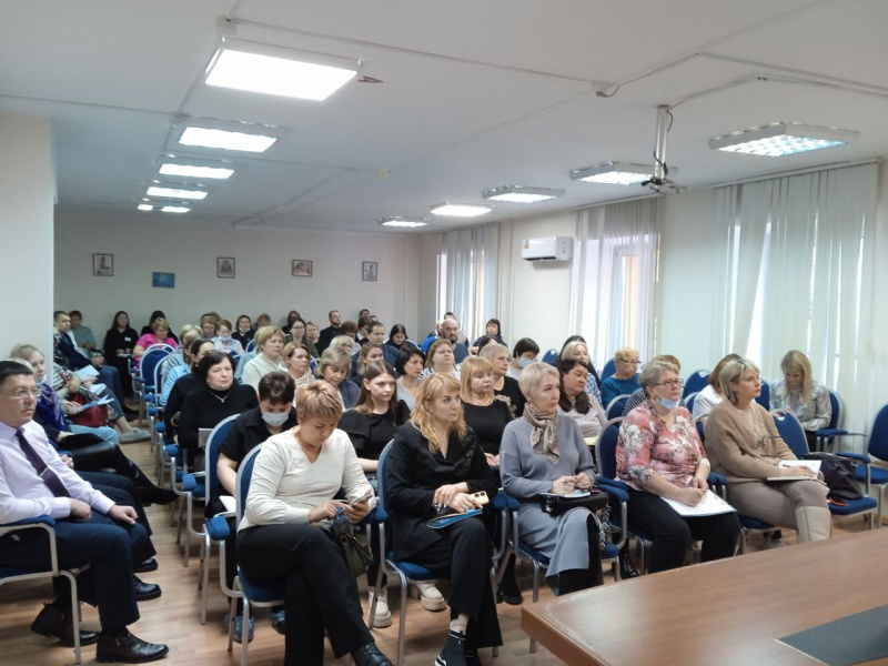 Коллектив поликлиники обновил знания по пожарной безопасности