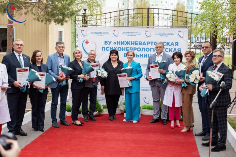 «Народный фронт» поблагодарил медицинское сообщество Нижневартовска 