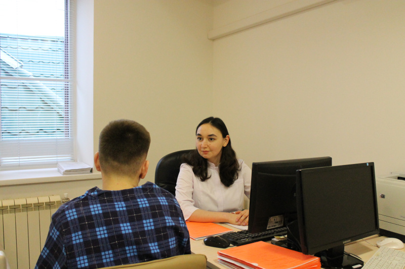 Признаки зависимости: что делать родственникам зависимого человека