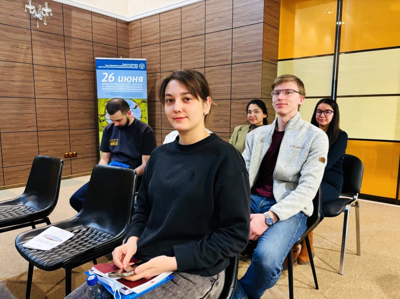 В Сургуте прошла важная встреча врачей и психологов, которые занимаются лечением зависимости