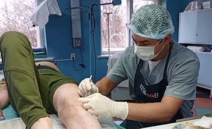 Сургутский травматолог-ортопед оперирует пациентов и ведет амбулаторный прием в Макеевке