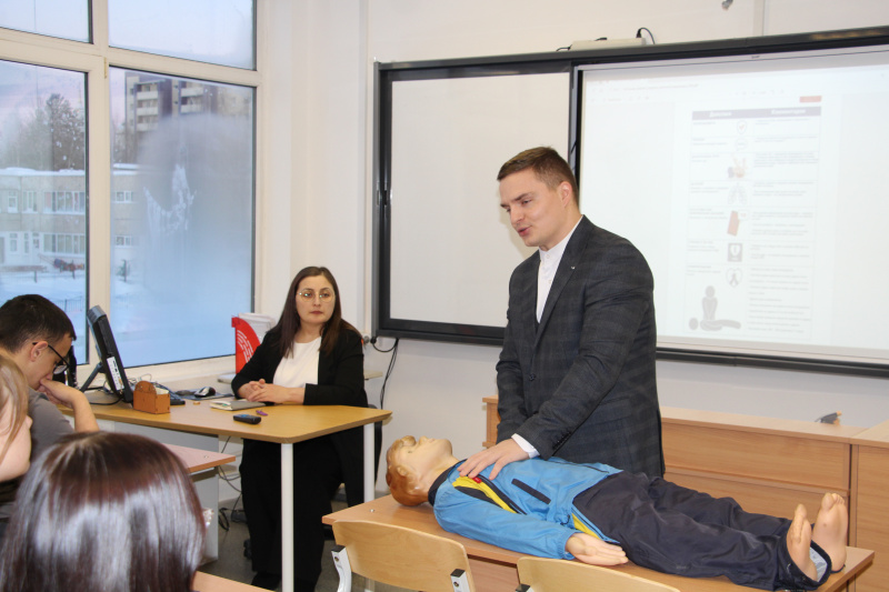 Обучение навыкам оказания первой помощи - шаг к созданию безопасного общества