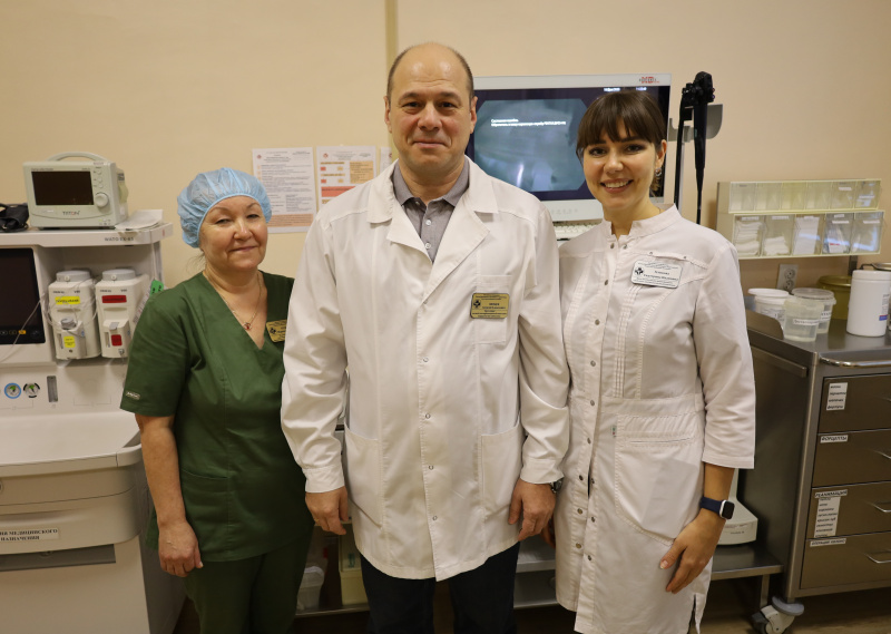 В районной больнице была успешно проведена сложная медицинская процедура по извлечению инородного тела из дыхательных путей пациента