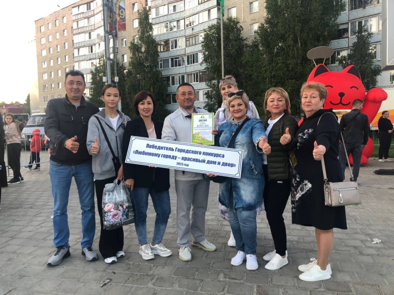 Мегион праздновал день рождения – стоматологи радовали горожан 