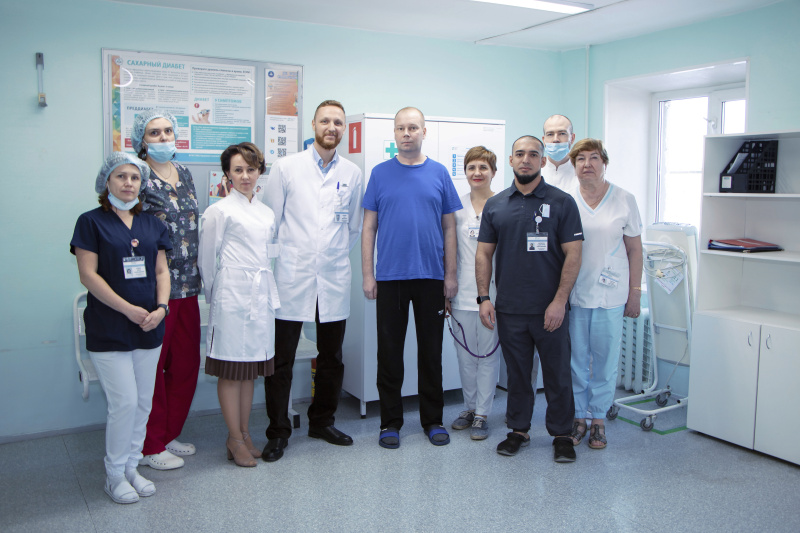 Подарили вторую жизнь: нижневартовские врачи спасли пациента после отравления угарным газом