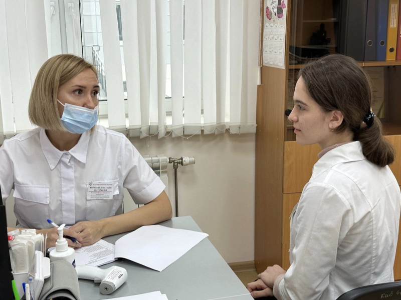 Центр профессиональной патологии подвел полугодичные итоги диспансеризации студентов окружного центра