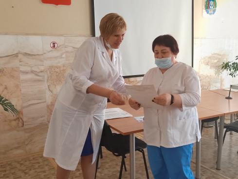 В районной больнице поздравили медсестер с профессиональным праздником!