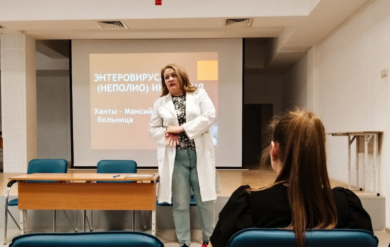 Сотрудниками районной больницы проведена лекция об энтеровирусной инфекции 