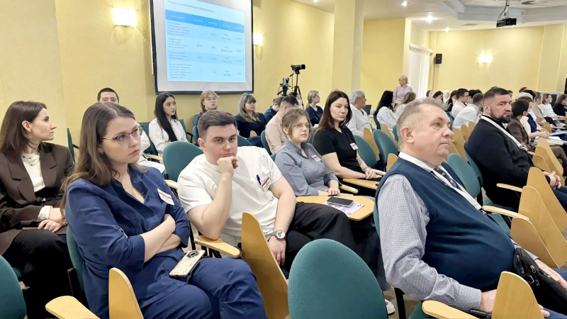 В БУ «Окружная клиническая больница» прошла конференция врачей-онкологов из разных регионов России