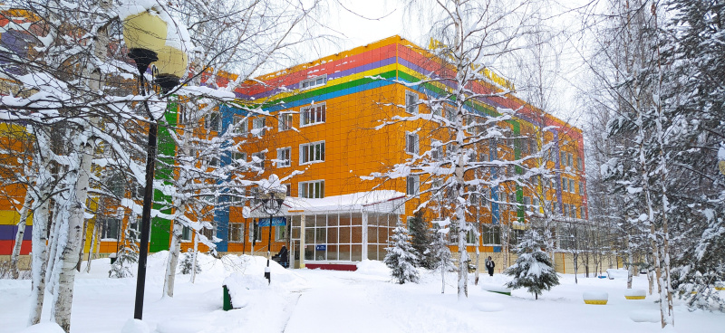 Няганская городская детская поликлиника принимает поздравления!!! Медицинскому учреждению - 40 лет!