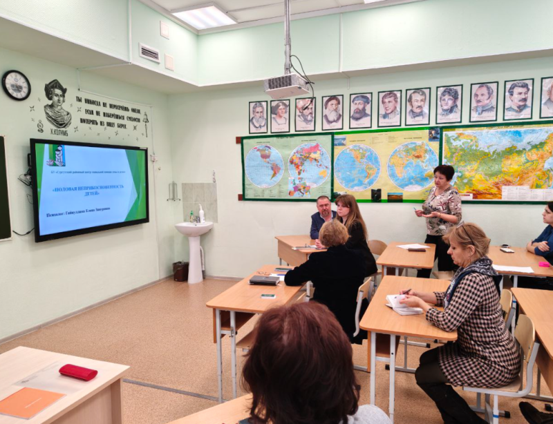 Профилактика суицидального поведения среди несовершеннолетних: лекция для родителей