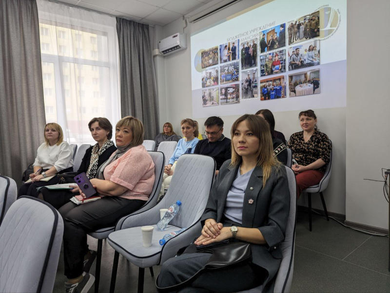 В Ханты-Мансийском центре социального обслуживания населения обсудили сотрудничество с медицинскими учреждениями