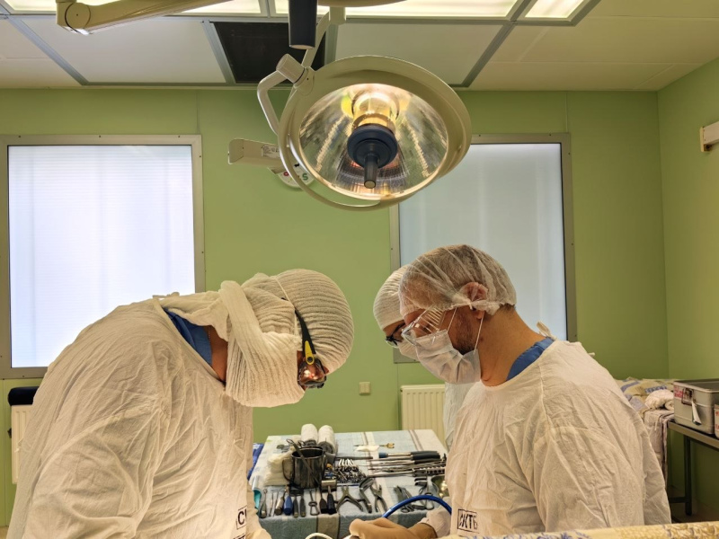 Второй шанс родному суставу. В травмбольнице пациентку избавили от болей в колене без эндопротезирования