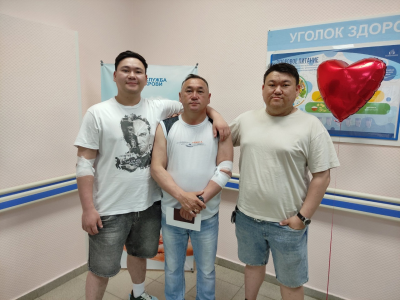 Донорская династия в Службе крови
