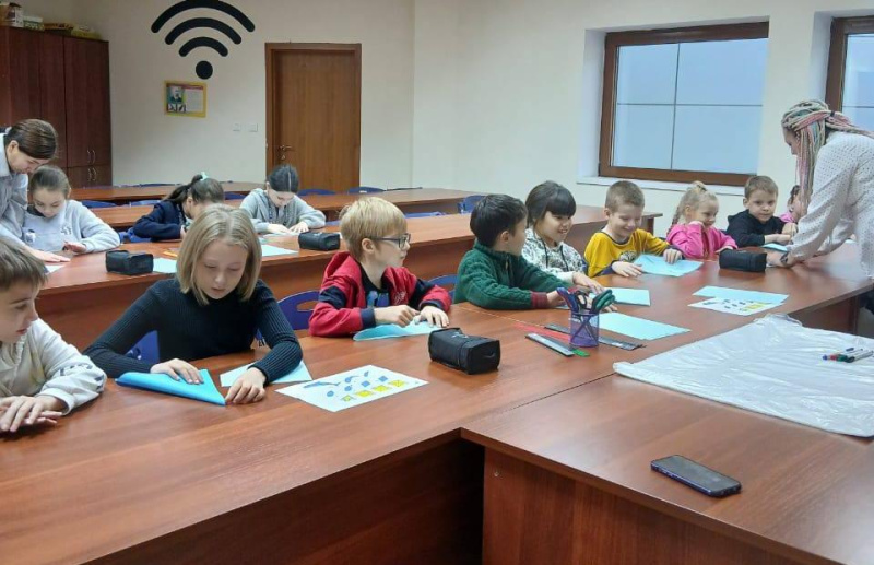 Познавательный день: пациенты детского санатория в «Музей геологии, нефти и газа»