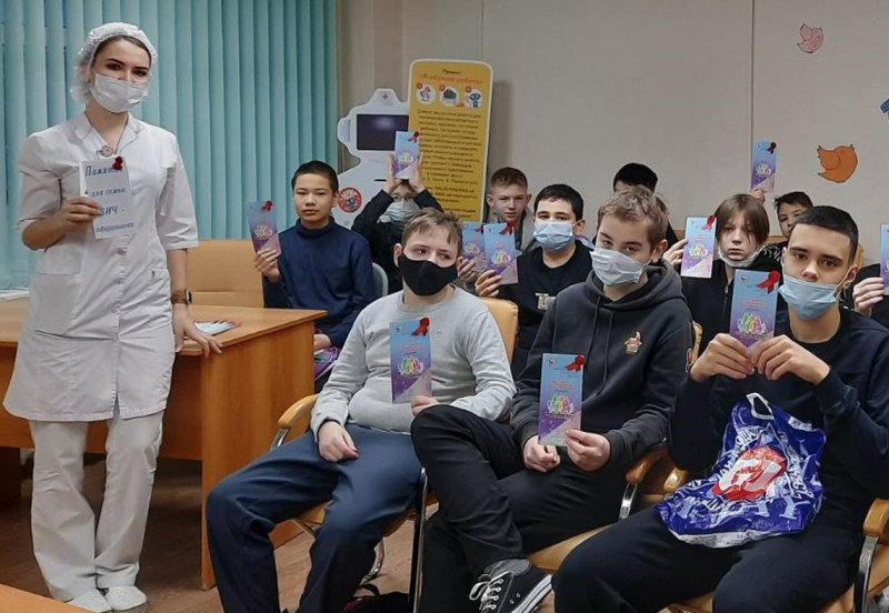 Врачи детской поликлиники Нижневартовска знают, как правильно поговорить с ребенком о профилактике ВИЧ 