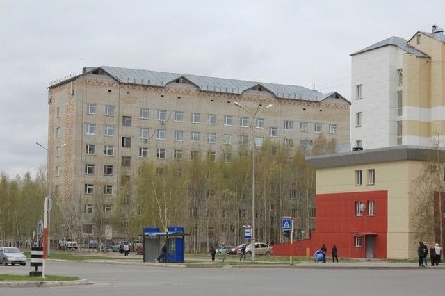 Поликлиника нижневартовск. Нижневартовская городская поликлиника. Поликлиника 1 Нижневартовск. 5 Поликлиника Нижневартовск. Нижневартовская городская больница 1 Нефтяников.