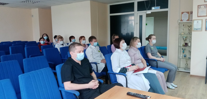 Психологи детской поликлиники Нягани провели ряд семинаров для медицинского персонала учреждения Психологи детской поликлиники Нягани провели ряд семинаров для медицинского персонала учреждения