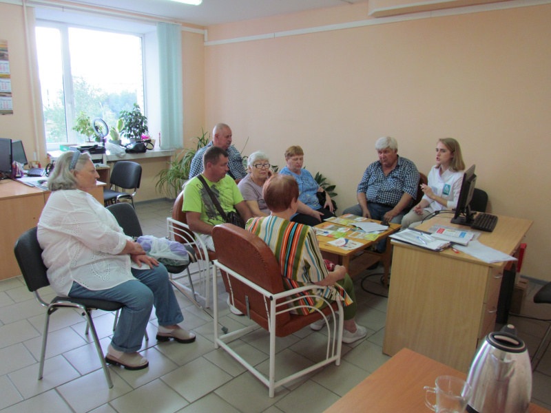 Школа здоровья продолжает помогать пациентам с сахарным диабетом