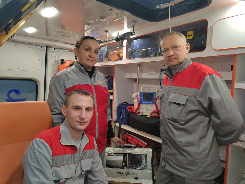 В новогодние праздники бригада скорой подарила новую жизнь пациенту