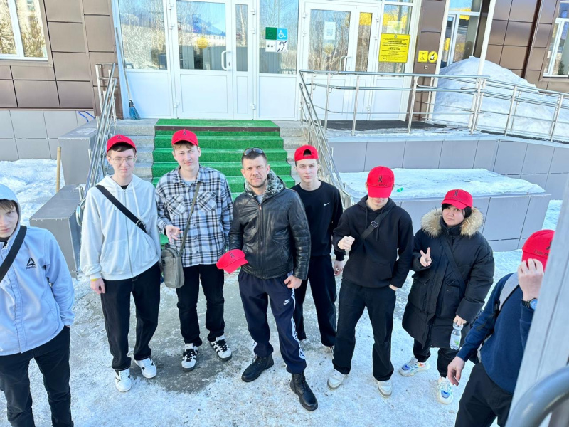 Традиционный автопробег мобильных пунктов тестирования