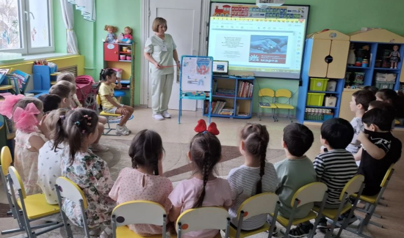 Акция по борьбе с туберкулёзом в детском саду «Ромашка» в городе Лянтор