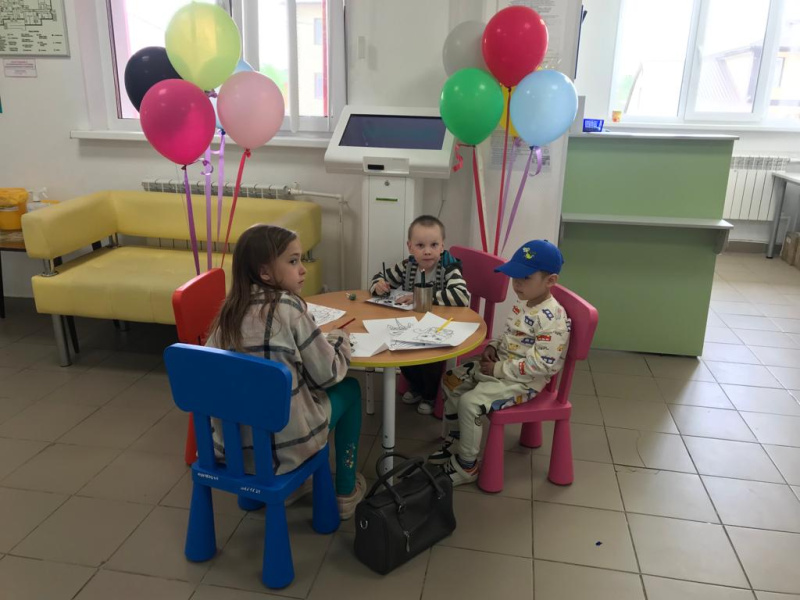В детской поликлинике городского поселения Пойковский прошел праздник «День защиты детей»
