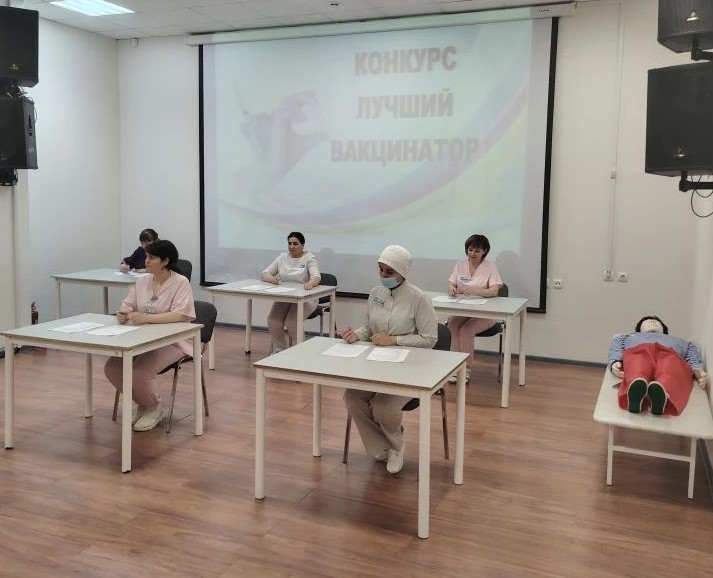 В Пыть-Яхской окружной клинической больнице подвели итоги конкурса  «Лучший вакцинатор — 2026»