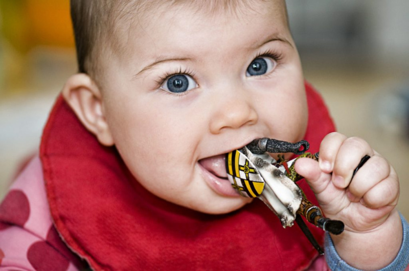 Маленькие детки. Дети гады. Смешные дети. Фотосессия для мальчика. Дети гады.