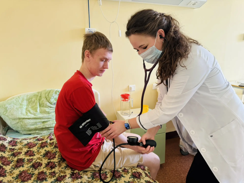 В главной клинике Югры трансплантировали 100-ю почку