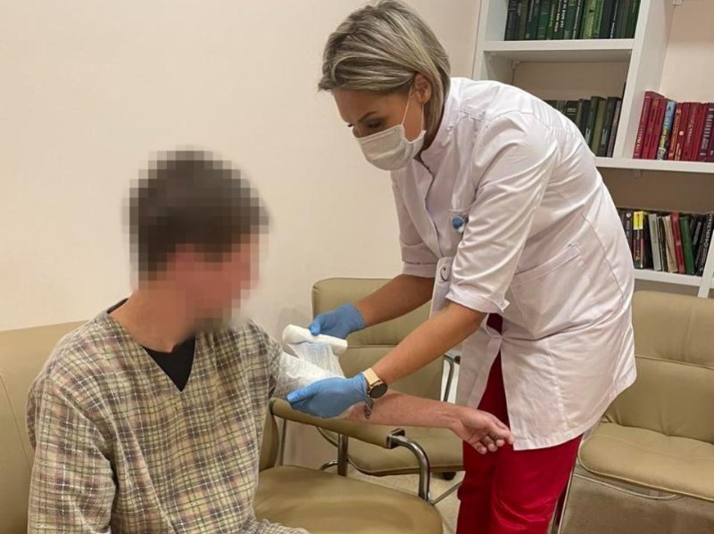 Пациентам рассказали о правилах оказания первой медицинской помощи