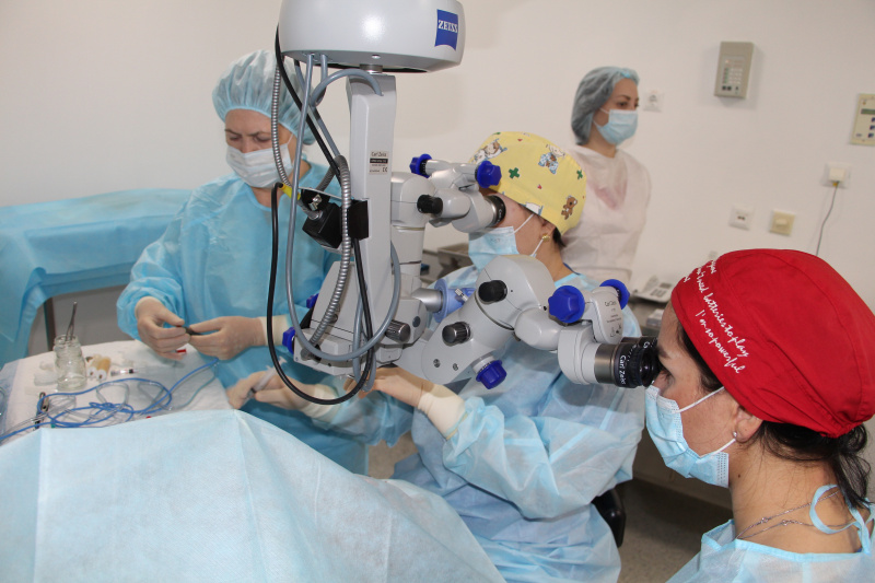 Трансформация пациента в члена семьи: нарратив о героизме и медицинской компетентности