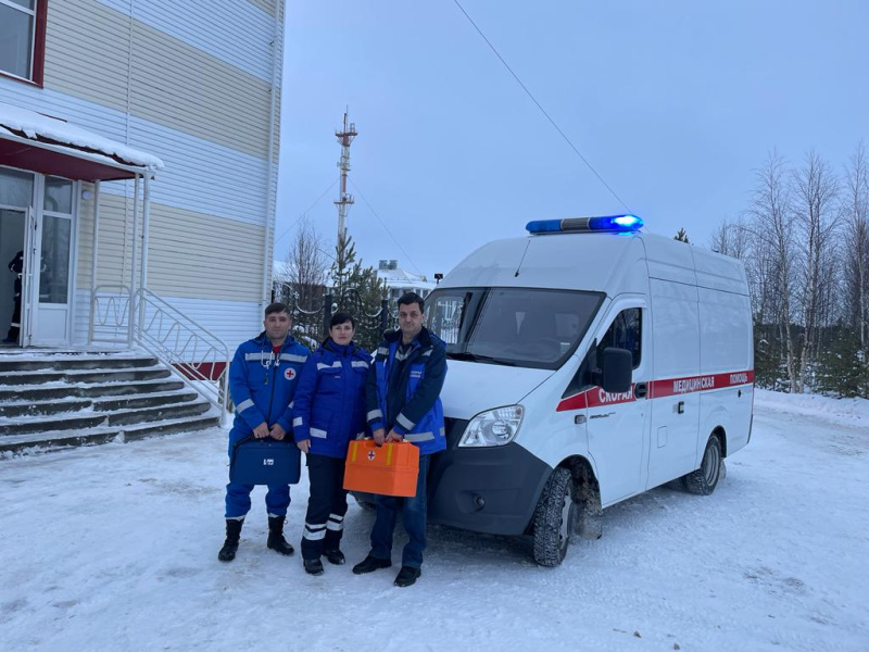В Радужном скорая помощь спасла 66 - летнего пенсионера, которому стало плохо на рыбалке