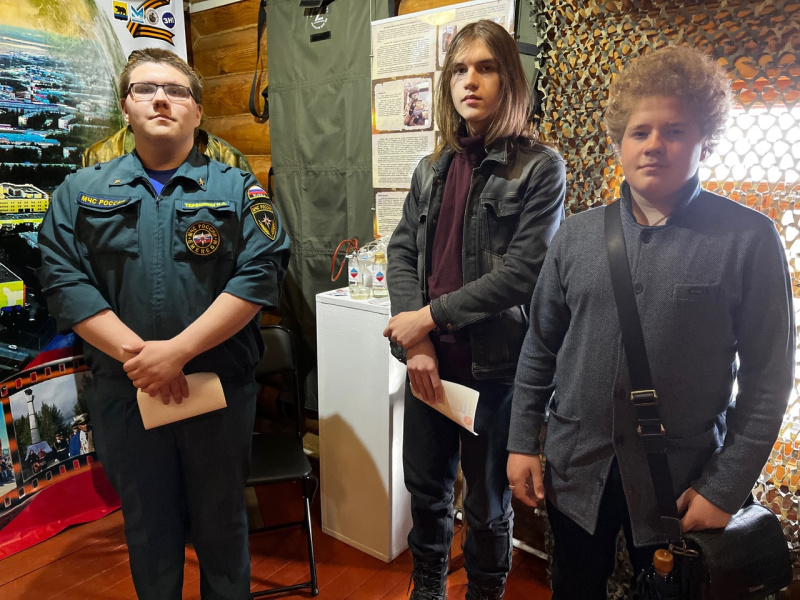 СЛУЖБА КРОИ И НОЧЬ МУЗЗЕВ