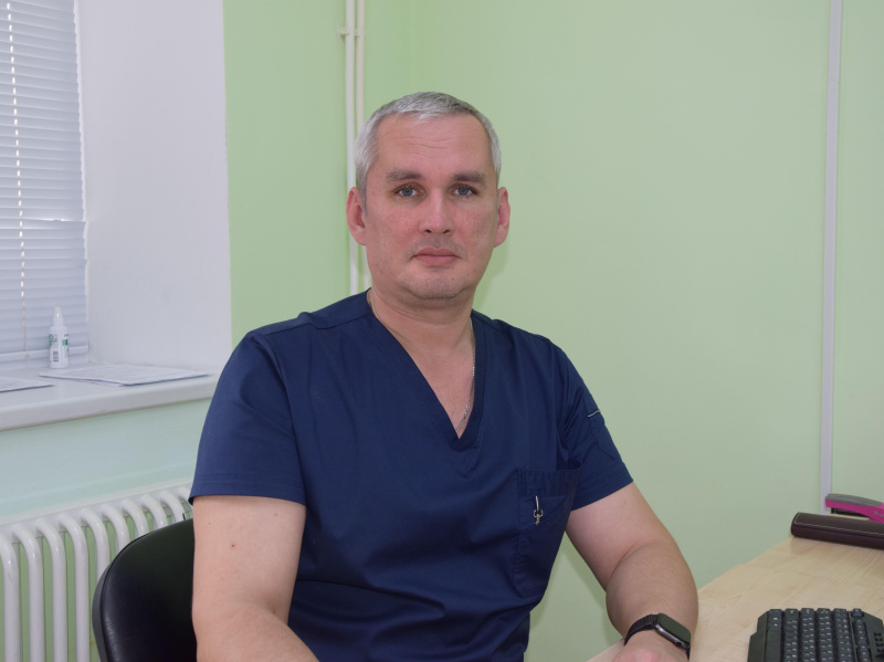 Еще один профессионал в команде врачей Няганской городской поликлинике