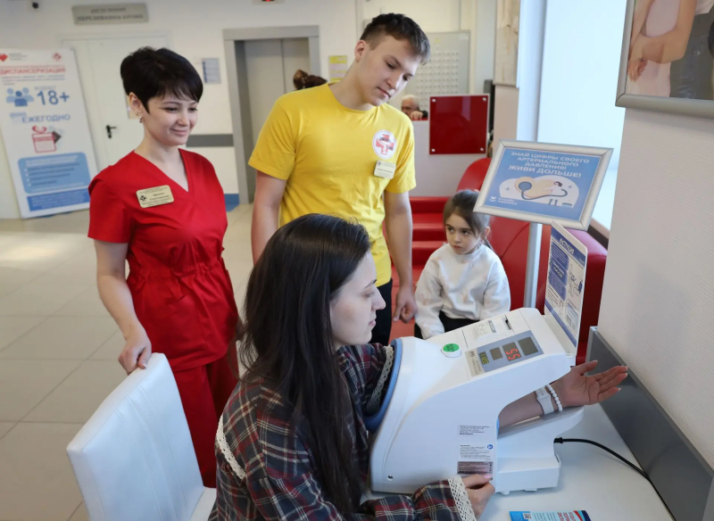 В районной больнице работают новые автоматические измерители артериального давления и частоты пульса