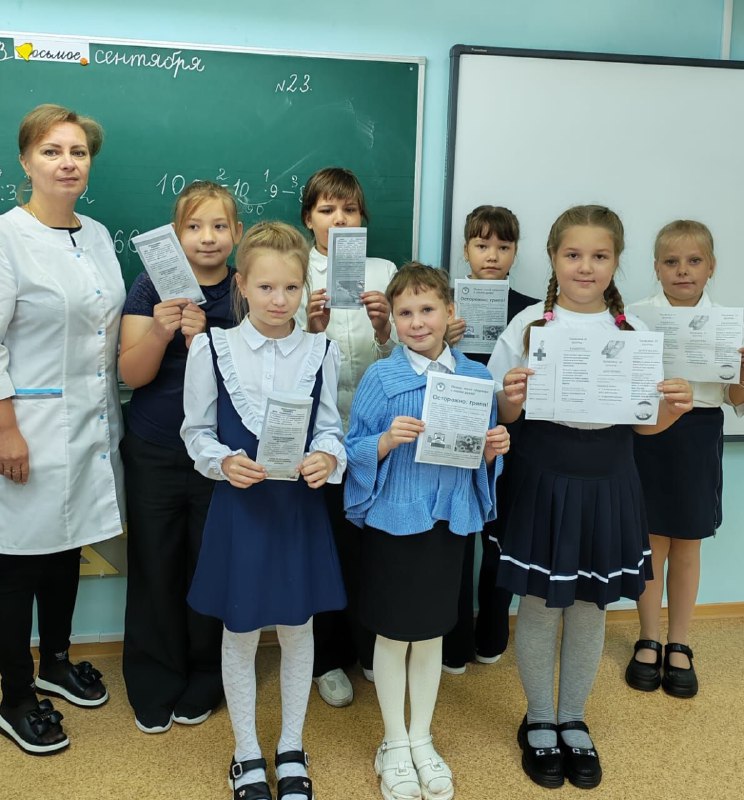 В школах Сургутского района прошли уроки здоровья о профилактике гриппа
