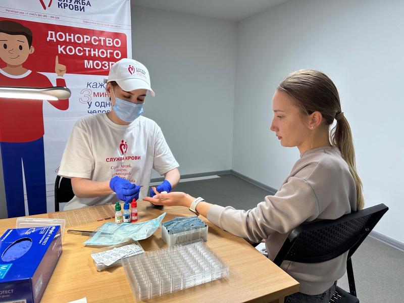 В 2024 году 360 жителей Ханты-Мансийска вступили в Федеральный регистр доноров костного мозга