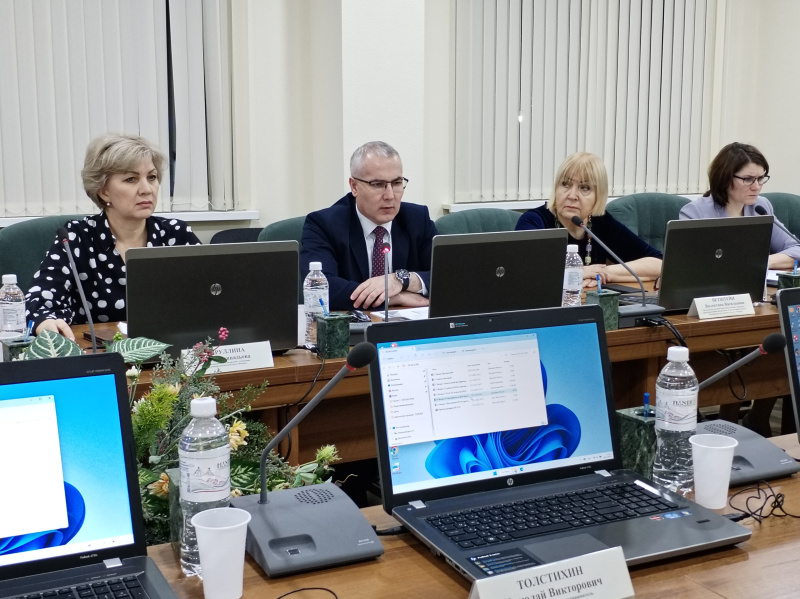 Пора подвести итоги года и встретить Новый год вместе