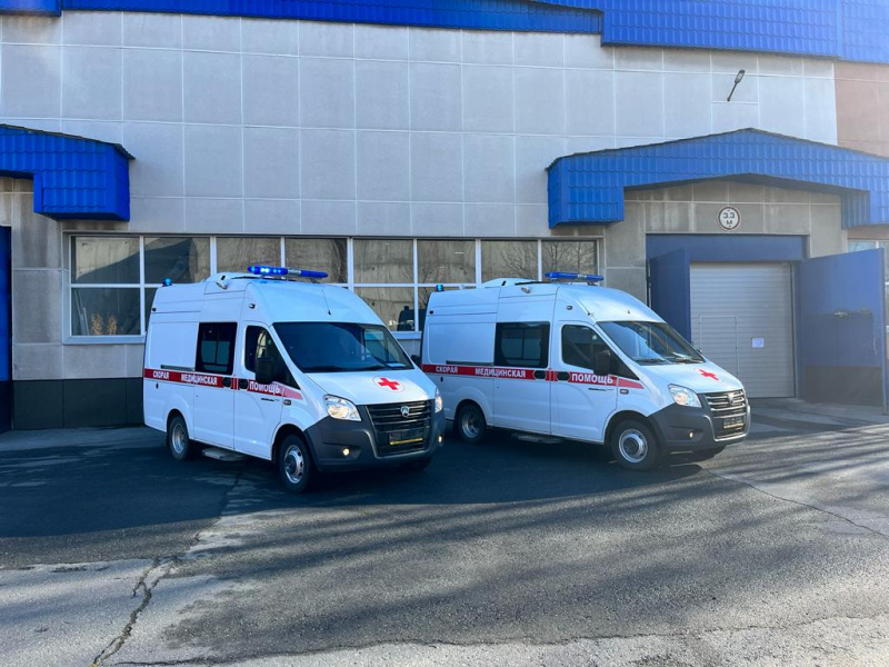 Сургутская станция скорой медицинской помощи пополнилась двумя новыми санитарными автомобилями